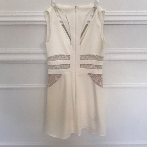 Dress - Picture 4 of 7